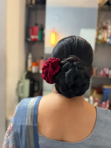 Carnation Hair Juda Pin